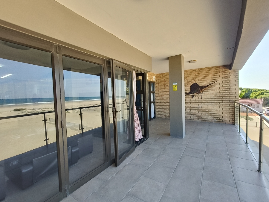 3 Bedroom Property for Sale in Paradise Beach Eastern Cape